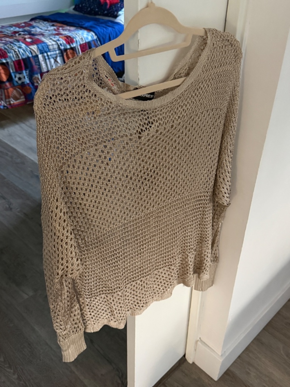 Sweater - Picture 3 of 3